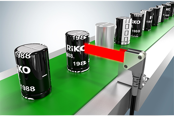 Detecting capacitor defection.